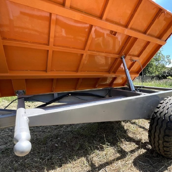 Remolque agrícola Deleks RM14-T3S / H